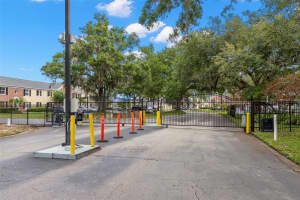 13762 ORANGE SUNSET DRIVE, TAMPA, FL 33618 - MLS#MFRTB8510826