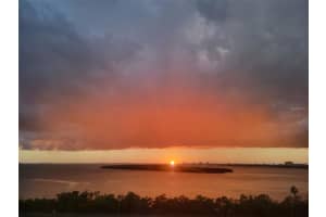 7100 SUNSHINE SKYWAY LANE, ST PETERSBURG, FL 33711 - MLS#MFRTB8511017