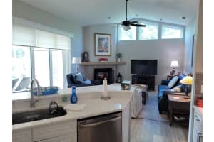 961 LIVE OAK AVENUE, ST PETERSBURG, FL 33703 - MLS#MFRTB8511032