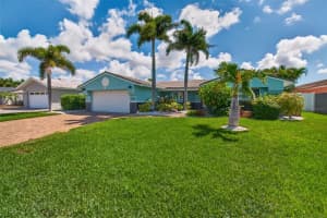 1260 81ST STREET, ST PETERSBURG, FL 33707 - MLS#MFRTB8511033