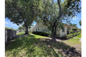 10853 43RD STREET, CLEARWATER, FL 33762 - MLS#MFRTB8511090