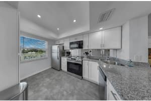7321 CENTRAL AVENUE, ST PETERSBURG, FL 33710 - MLS#MFRTB8511142