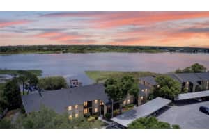 10125 SAILWINDS BOULEVARD, LARGO, FL 33773 - MLS#MFRTB8511166