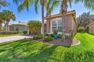 16010 GOLDEN LAKES DRIVE, WIMAUMA, FL 33598 - MLS#MFRTB8511173