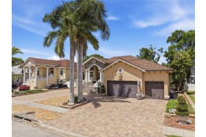 8286 N 97TH N ST, SEMINOLE, FL 33777 - MLS#MFRTB8511247