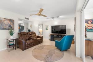 901 AUGUSTA DRIVE, SUN CITY CENTER, FL 33573 - MLS#MFRTB8511254