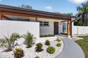 10402 PAWNEE AVENUE, TAMPA, FL 33617 - MLS#MFRTB8511255