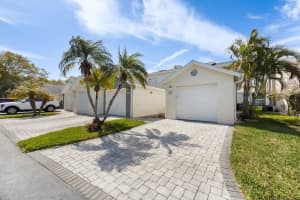 11600 SHIPWATCH DRIVE, LARGO, FL 33774 - MLS#MFRTB8511272