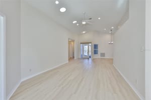 235 LINGER LANE, SUN CITY CENTER, FL 33573 - MLS#MFRTB8511306