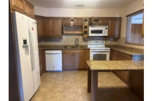 7326 11TH AVENUE, ST PETERSBURG, FL 33710 - MLS#MFRTB8511491