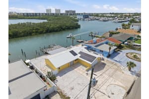 1421 SEA GULL DRIVE, ST PETERSBURG, FL 33707 - MLS#MFRTB8511505