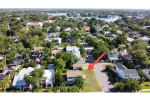255 19TH AVENUE, ST PETERSBURG, FL 33704 - MLS#MFRTB8511551