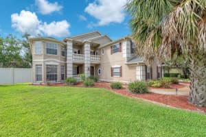 8805 CROSS LANDING LANE, RIVERVIEW, FL 33578 - MLS#MFRTB8511570