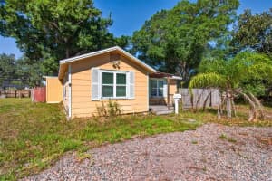 6404 PERSHING STREET, ST PETERSBURG, FL 33702 - MLS#MFRTB8511690