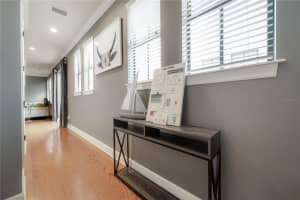 111 PACKWOOD AVENUE, TAMPA, FL 33606 - MLS#MFRTB8511709