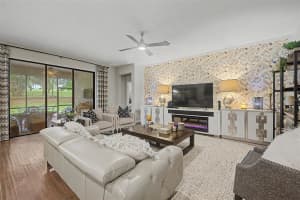 4926 SOUTHERN VALLEY LOOP, BROOKSVILLE, FL 34601 - MLS#MFRTB8511734