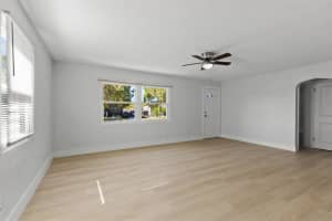 4115 FAIRFIELD AVENUE, ST PETERSBURG, FL 33711 - MLS#MFRTB8511783
