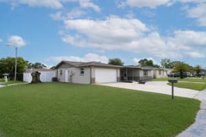 7715 FOXBLOOM DRIVE, PORT RICHEY, FL 34668 - MLS#MFRTB8511788