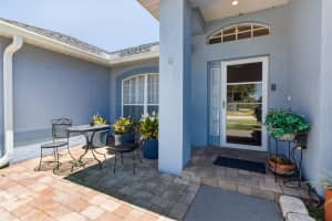 12611 PINEFOREST WAY, LARGO, FL 33773 - MLS#MFRTB8511943