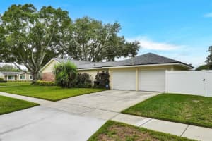 11816 LIPSEY ROAD, TAMPA, FL 33618 - MLS#MFRTB8511972