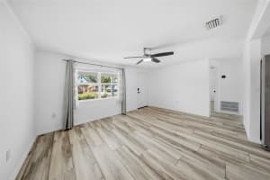 1565 CONNECTICUT AVENUE, ST PETERSBURG, FL 33703 - MLS#MFRTB8512010