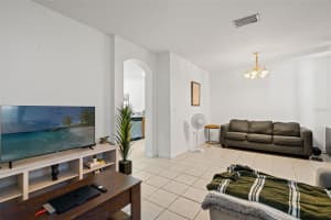 9816 CARLSDALE DRIVE, RIVERVIEW, FL 33578 - MLS#MFRTB8512017