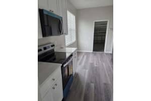 9321 HUNTINGTON PARKWAY, TAMPA, FL 33647 - MLS#MFRTB8512022
