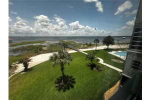 2131 LAKEVIEW DRIVE, SEBRING, FL 33870 - MLS#MFRTB8512100