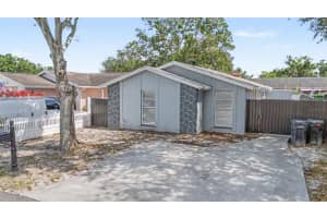 9212 SPY GLASS COURT, TAMPA, FL 33615 - MLS#MFRTB8512103