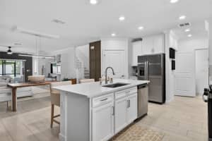 17554 HOLLY WELL AVENUE, WIMAUMA, FL 33598 - MLS#MFRTB8512106