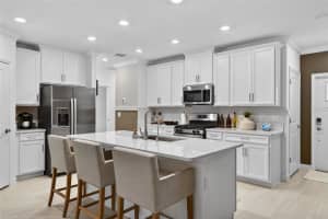 17554 HOLLY WELL AVENUE, WIMAUMA, FL 33598 - MLS#MFRTB8512106