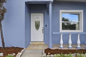 15005 MONET DRIVE, TAMPA, FL 33613 - MLS#MFRTB8512114