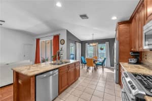 16316 BRIDGEGLADE LANE, LITHIA, FL 33547 - MLS#MFRTB8512185