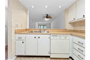 11485 OAKHURST ROAD, LARGO, FL 33774 - MLS#MFRTB8512199