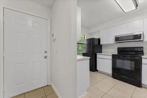 3001 58TH AVENUE, ST PETERSBURG, FL 33712 - MLS#MFRTB8512231