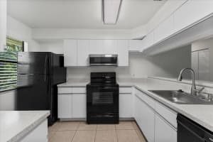 3001 58TH AVENUE, ST PETERSBURG, FL 33712 - MLS#MFRTB8512231