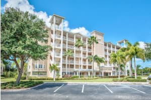 7296 Marathon Dr #404, SEMINOLE