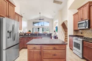 15723 STARLING WATER DRIVE, LITHIA, FL 33547 - MLS#MFRTB8512277