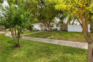 325 ORANGEVIEW AVENUE, CLEARWATER, FL 33755 - MLS#MFRTB8512287