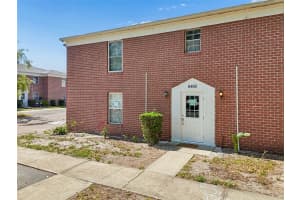 8460 13TH STREET, ST PETERSBURG, FL 33702 - MLS#MFRTB8512383