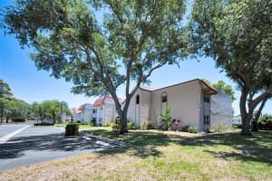 MLS# MFRTB8512416, Seminole, Florida 33777