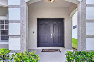 8821 RIVER ROAD, TAMPA, FL 33635 - MLS#MFRTB8512440