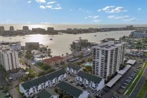 320 ISLAND WAY, CLEARWATER BEACH, FL 33767 - MLS#MFRTB8512455