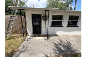 524 4th Ave Ne, LARGO 524 4th Ave Ne, LARGO