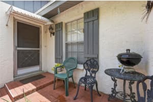 561 LAGUNA VISTA COURT, LARGO, FL 33771 - MLS#MFRTB8512559
