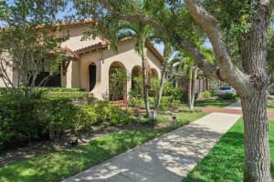 6149 YEATS MANOR DRIVE, TAMPA, FL 33616 - MLS#MFRTB8512587
