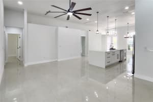 7027 FRASCATI LOOP, WESLEY CHAPEL, FL 33544 - MLS#MFRTB8512589