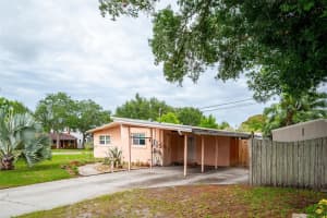 494 34TH AVENUE, ST PETERSBURG, FL 33704 - MLS#MFRTB8512643