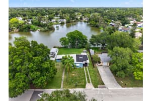 6819 MEADOWLAWN DRIVE, ST PETERSBURG, FL 33702 - MLS#MFRTB8512680