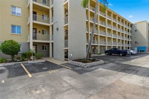 3500 LAKE BAYSHORE DRIVE, BRADENTON, FL 34205 - MLS#MFRTB8512716